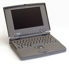 Powerbook_100_pose