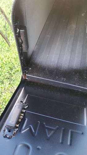 1536534476781-733441557