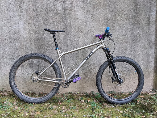 PXL_20220903_225617555